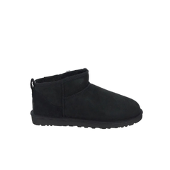 UGG Ultra 经典款黑色雪地靴